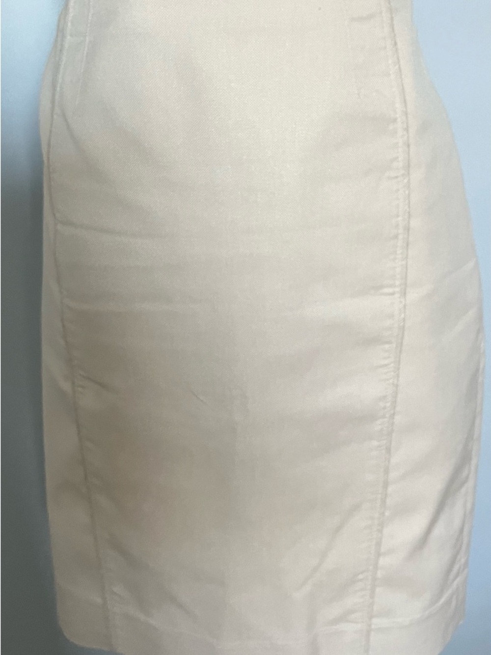 White House Black Market Cream Pencil Skirt Sz 4